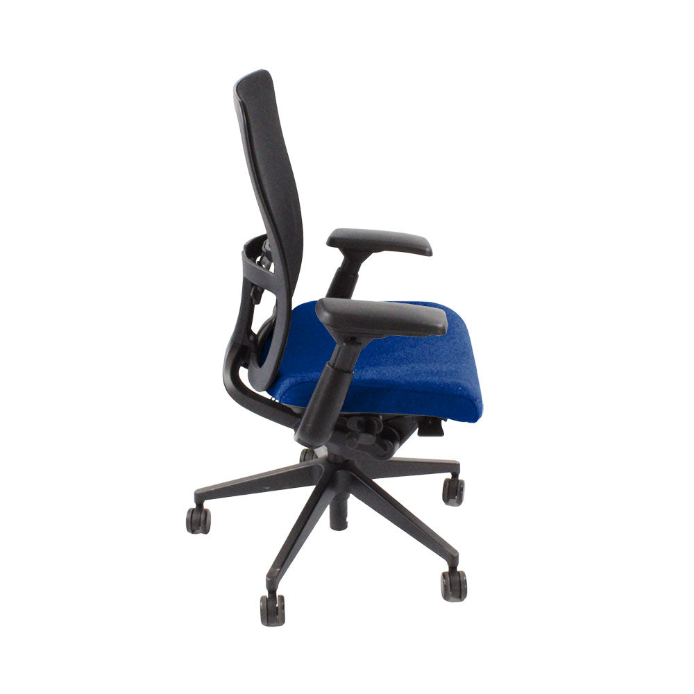 Haworth: Silla operativa Zody Comforto 89 en tela azul/estructura negra - Reacondicionada