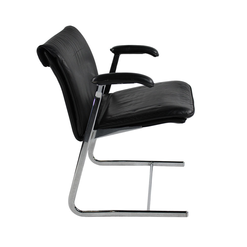 Boss Design: Delphi Low Back Cantilever Meeting Chair - Refurbished