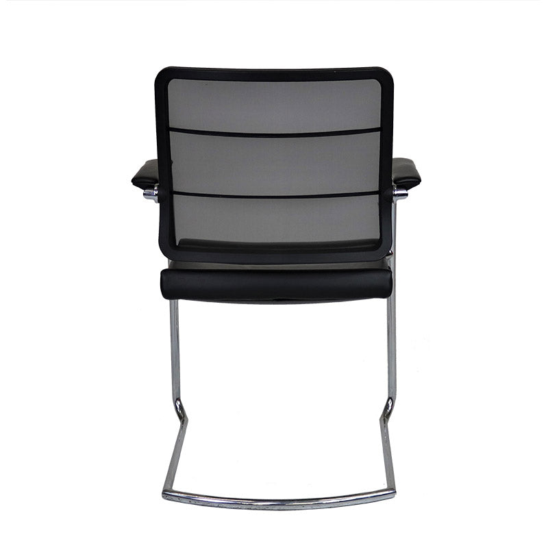 Interstuhl: AirPad Visitor Chair - Refurbished