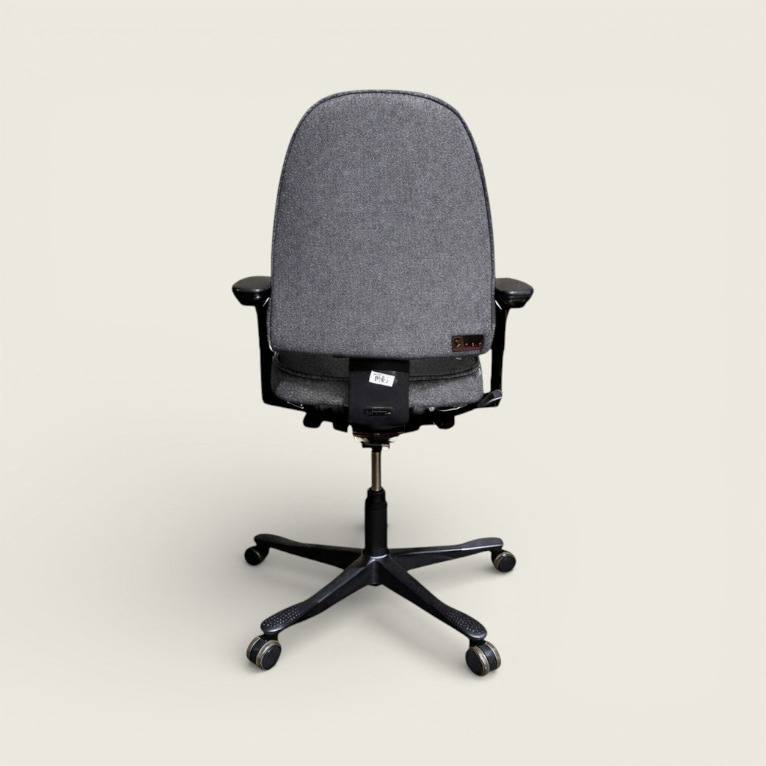 <tc>Kinnarps</tc> Silla de secretaria gris - Reacondicionada
