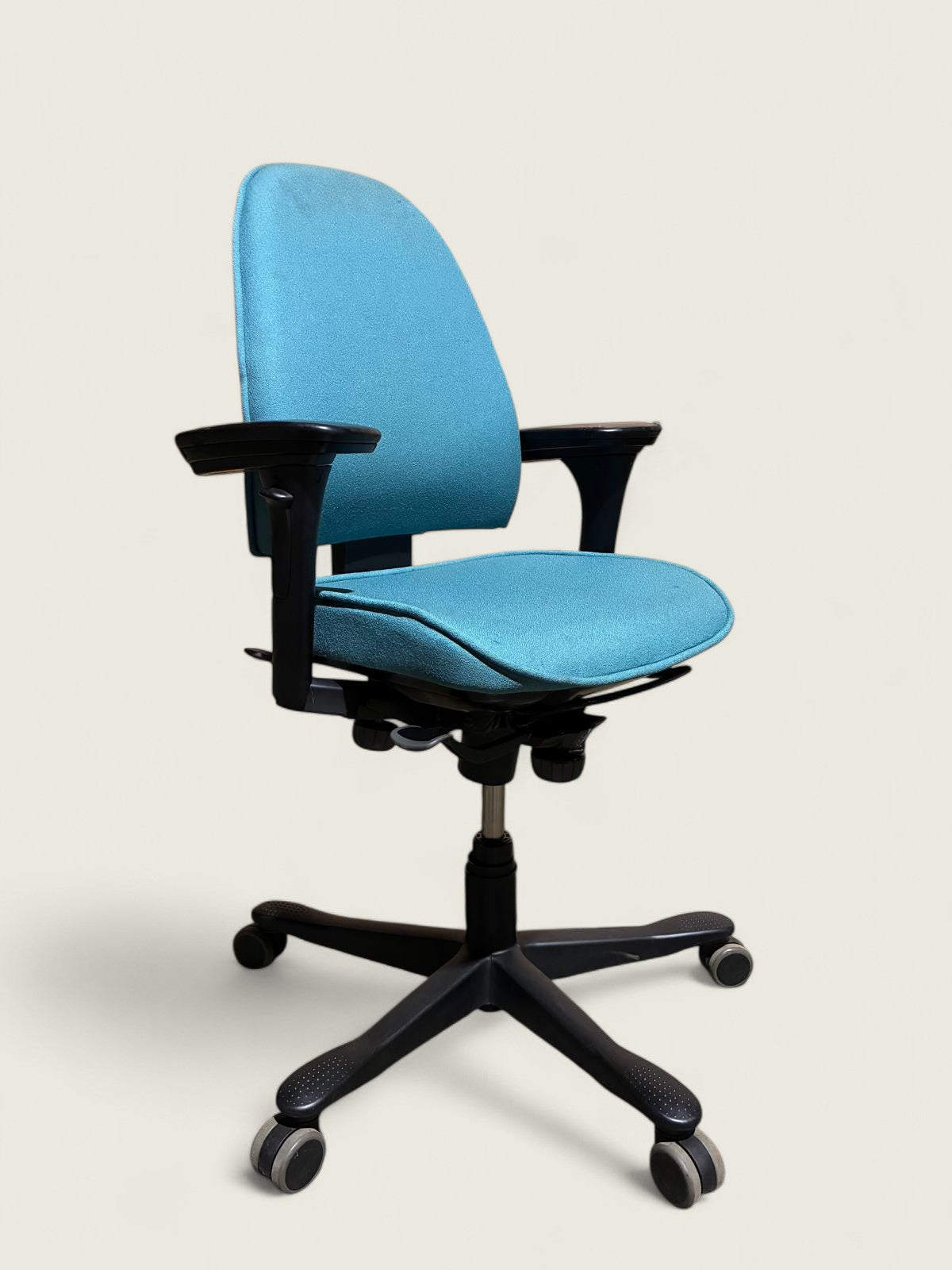 <tc>Kinnarps</tc>: Silla de secretaria - Reacondicionada