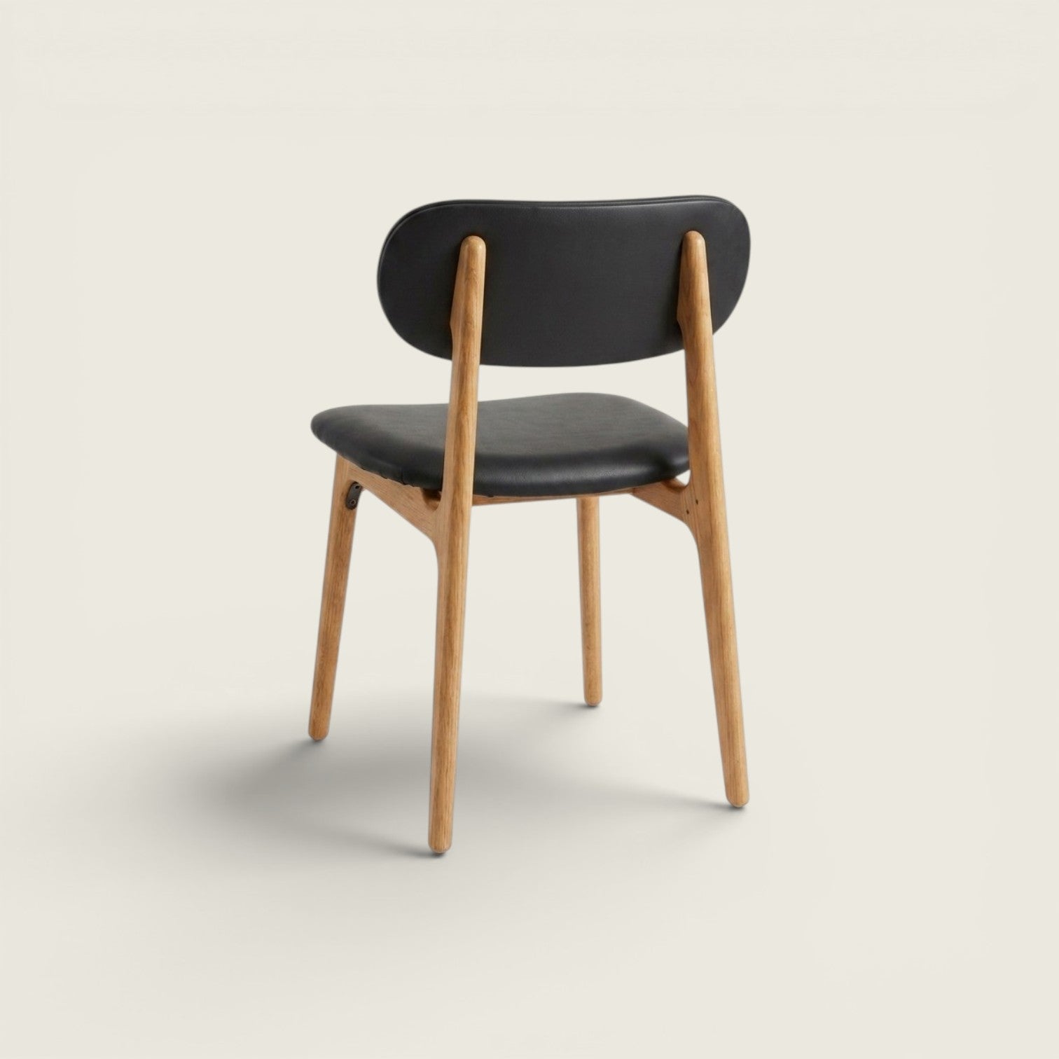 Modus: Visitantes/Silla auxiliar en cuero - Reformado