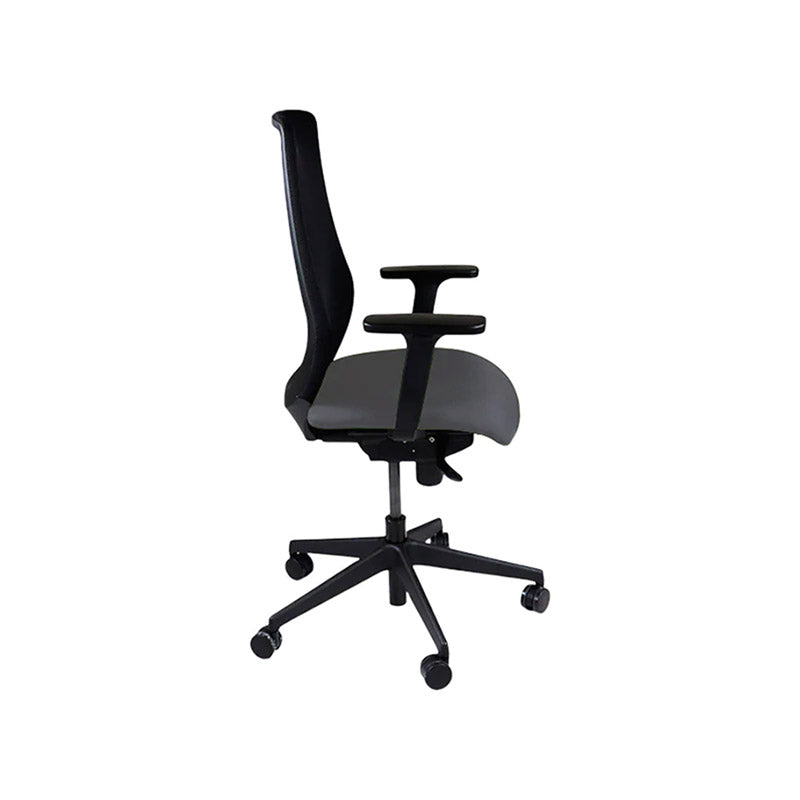 The Office Crowd: Silla operativa Scudo con asiento de tela gris sin reposacabezas - Reacondicionada