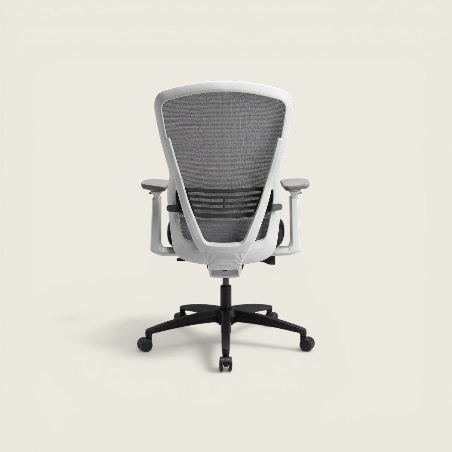 <tc>Senator</tc>Silla de oficina Ousby en color negro - Restaurada