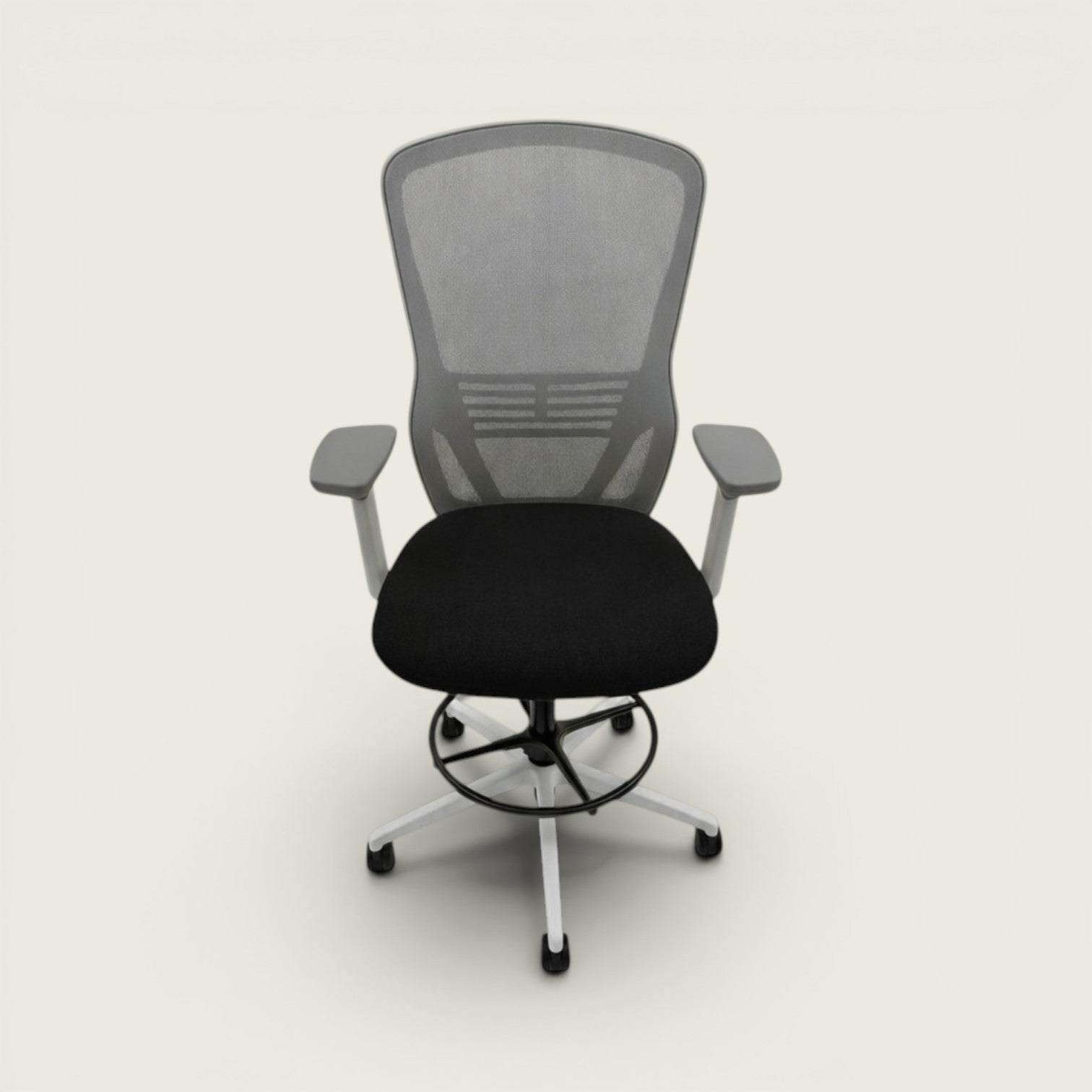 <tc>Senator</tc>Silla de dibujo Ousby en color negro - Restaurada