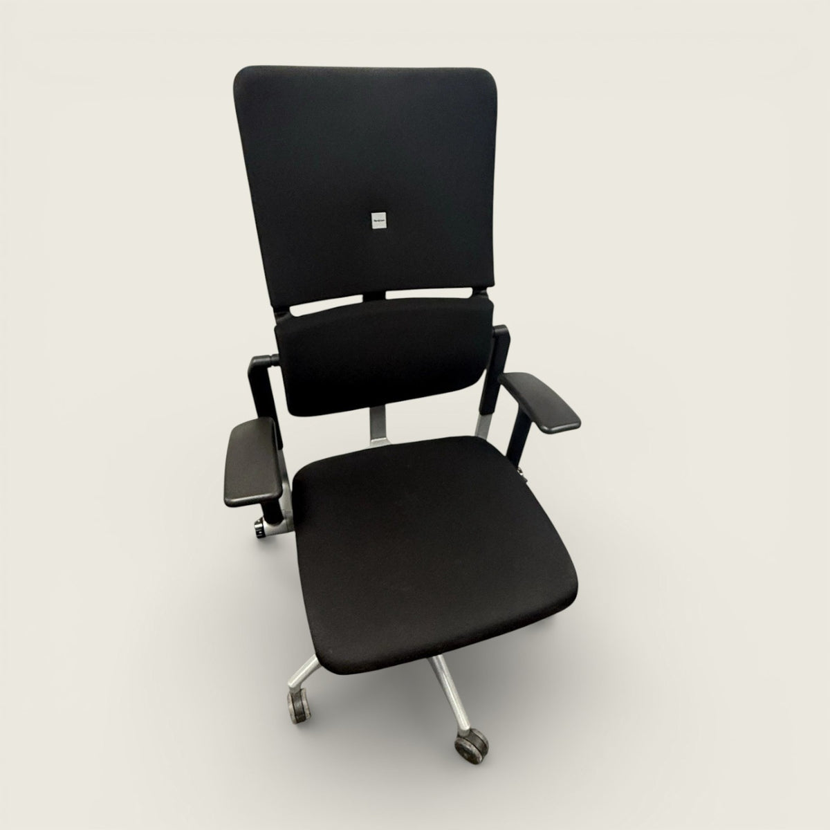 Please Task Chair Steelcase: Please V2 Task Chair - Refurbished