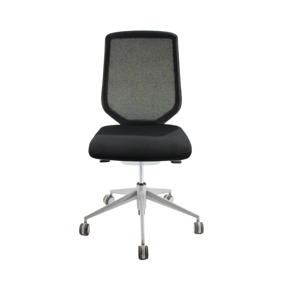 Actiu: Silla de Oficina Ergonómica Sin Brazos TNK en Negro - Reacondicionado