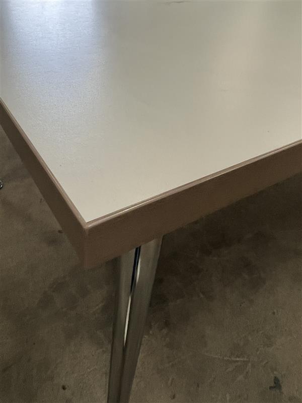 Orangebox: Obvio Rectangular Meeting Table - Refurbished