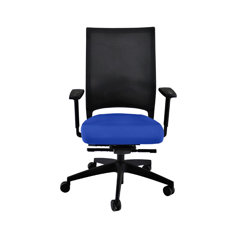 Sedus: Quarterback Office Chair with Black Frame in Blue Fabric - Refurbished