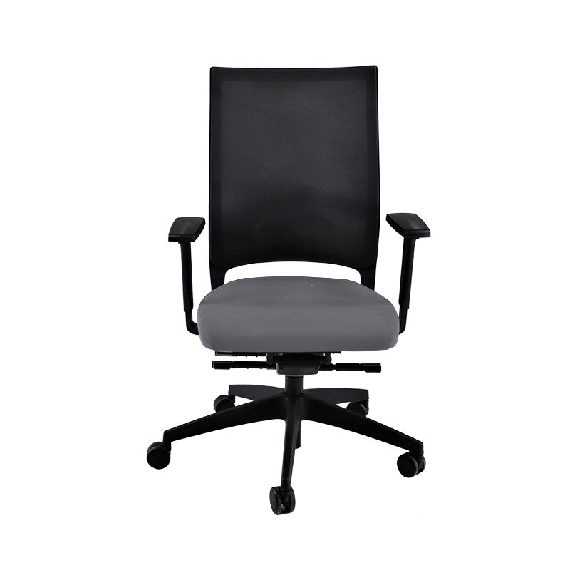 Sedus: Quarterback Office Chair with Black Frame in Grey Fabric - Refurbished