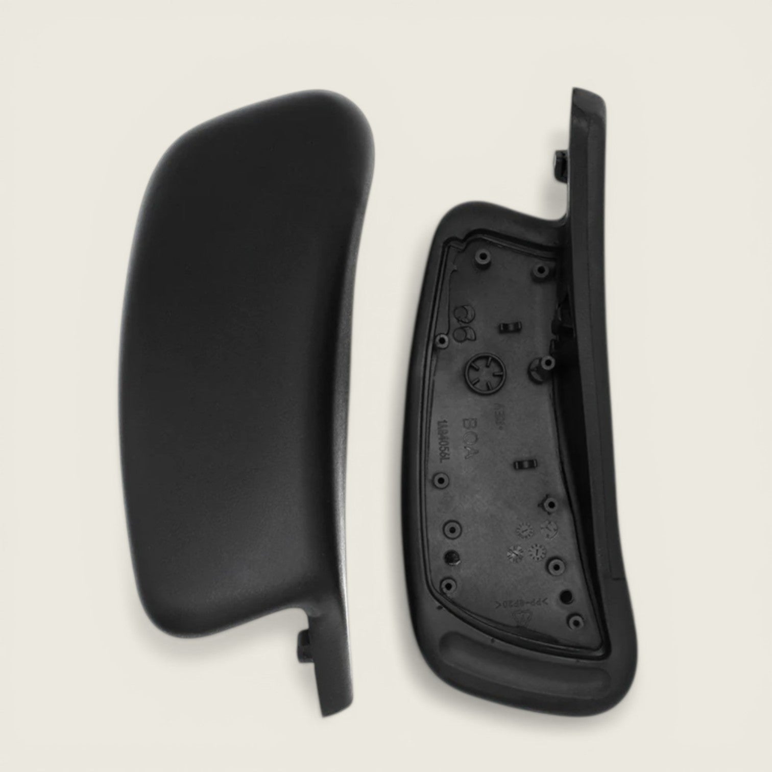 <tc>Knoll</tc>Tapas de repuesto para brazos de segunda generación en color negro (paquete de 20 pares)